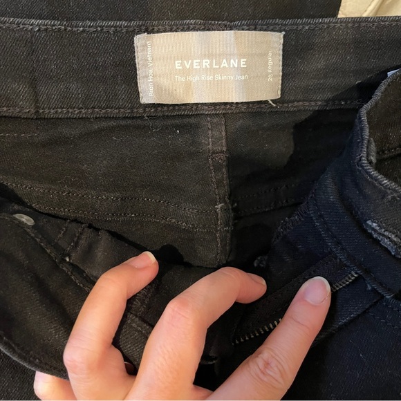 High Rise Skinny Jean in Black - Picture 9 of 9